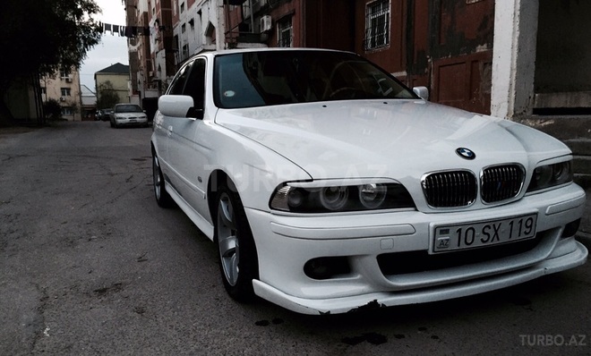 BMW 525 2001, 230,000 km - 2.5 л - Bakı