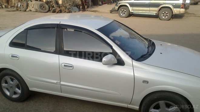 Nissan Sunny 2011, 123,456 km - 1.6 l - Bakı