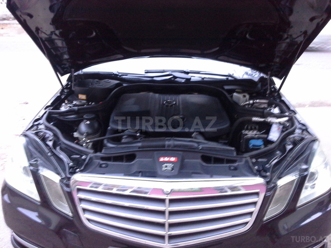 Mercedes E 220 2012, 70,000 km - 2.2 л - Bakı