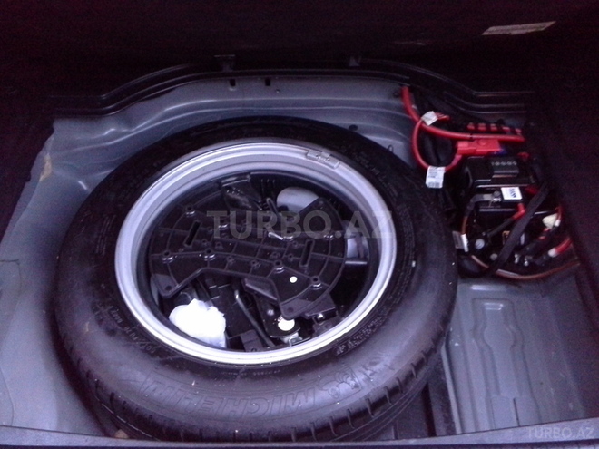 Mercedes E 220 2012, 70,000 km - 2.2 л - Bakı