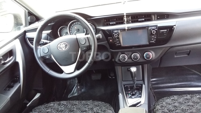 Toyota Corolla 2013, 19,700 km - 1.6 л - Bakı