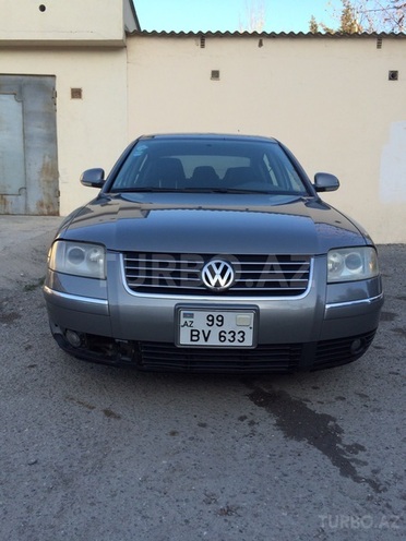 Volkswagen Passat 2003, 220,000 km - 1.8 l - Bakı