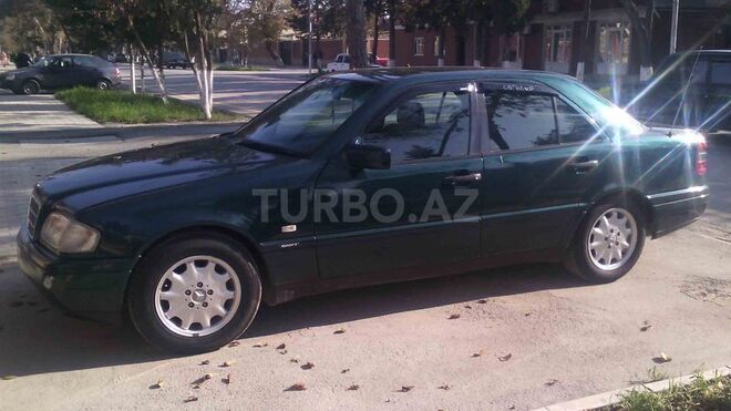 Mercedes C 220 1995, 15,000 km - 1.3 l - Kürdəmir