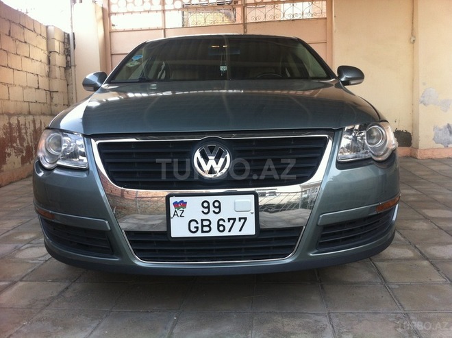 Volkswagen Passat 2005, 200,000 km - 2.0 l - Gəncə