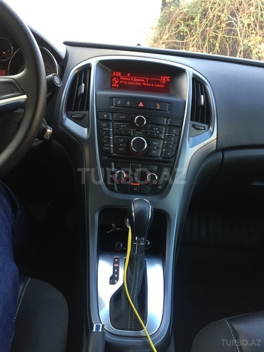 Opel Astra 2012, 58,804 km - 1.6 l - Bakı