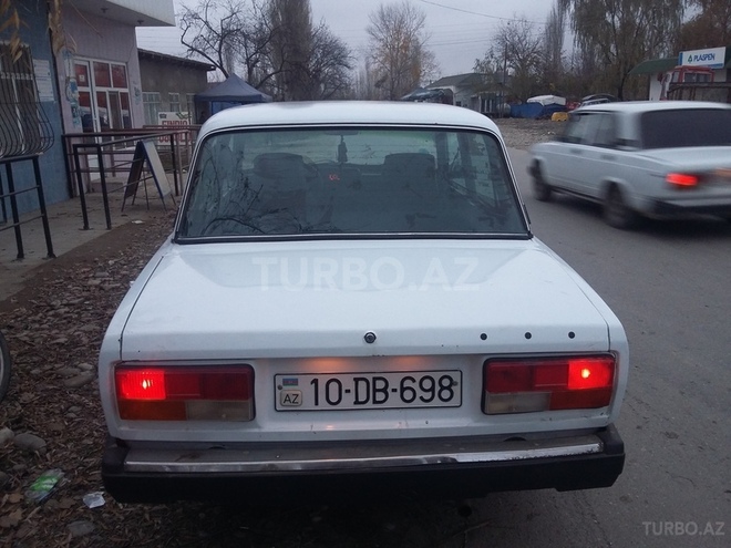 LADA (VAZ) 2107 1983, 180,000 km - 1.6 l - Xaçmaz