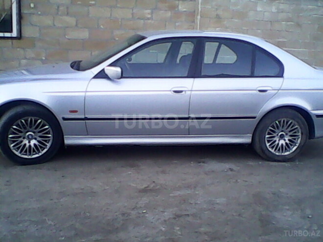 BMW 528 1998, 18,300 km - 2.8 l - Balakən