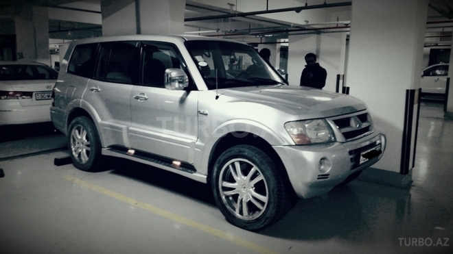 Mitsubishi Pajero 2003, 15,000 km - 0.3 л - Bakı