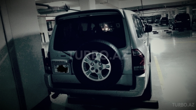 Mitsubishi Pajero 2003, 15,000 km - 0.3 л - Bakı