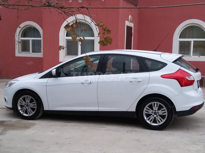 Ford Focus 2013, 22,400 km - 1.6 l - Xırdalan