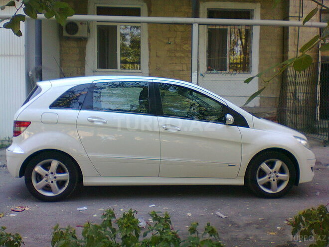 Mercedes B 170 2006, 110,000 km - 1.7 l - Sumqayıt