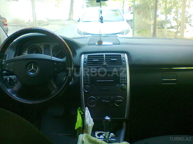 Mercedes B 170 2006, 110,000 km - 1.7 l - Sumqayıt