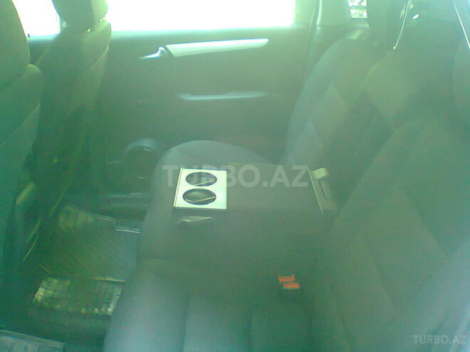 Mercedes B 170 2006, 110,000 km - 1.7 l - Sumqayıt