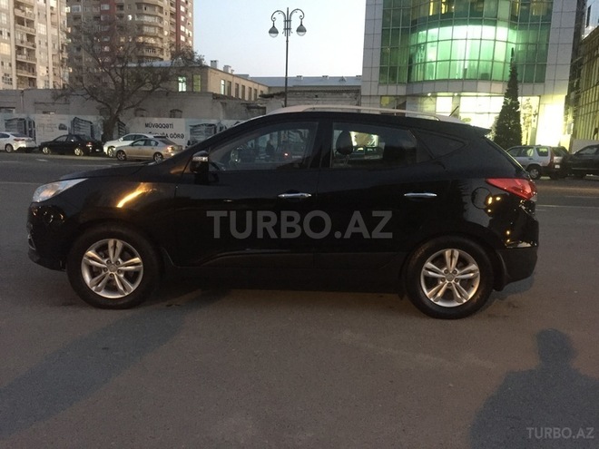 Hyundai ix35 2010, 96,000 km - 2.0 л - Bakı