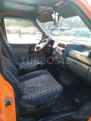 Volkswagen Transporter 1991, 189,000 km - 2.4 l - Bakı