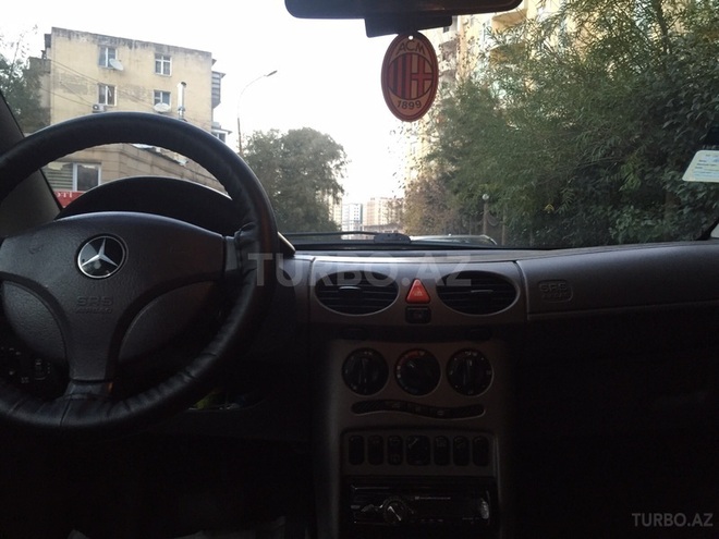 Mercedes A 160 1998, 242,000 km - 1.6 l - Bakı