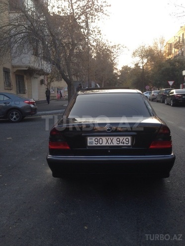 Mercedes C 240 1998, 206,000 km - 2.4 l - Bakı