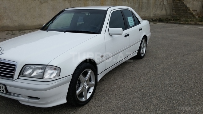 Mercedes C 200 2000, 102,000 km - 2.0 l - Bakı