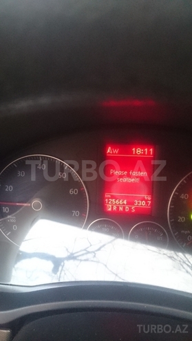 Volkswagen Jetta 2005, 130,000 km - 2.5 l - Bakı