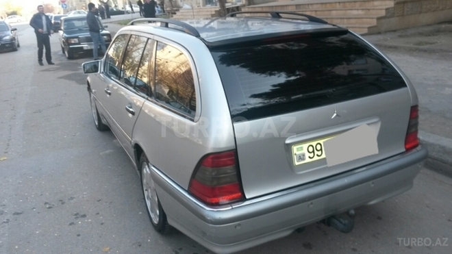 Mercedes C 220 2000, 205,233 km - 2.2 l - Bakı