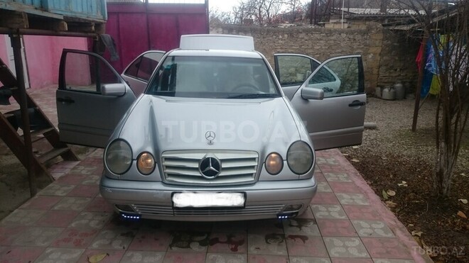 Mercedes E 240 1998, 280,000 km - 0.2 l - Sumqayıt