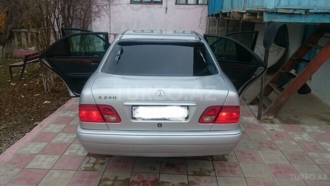 Mercedes E 240 1998, 280,000 km - 0.2 l - Sumqayıt