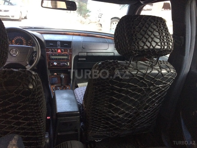 Mercedes C 240 2000, 125,000 km - 0.3 л - Sumqayıt