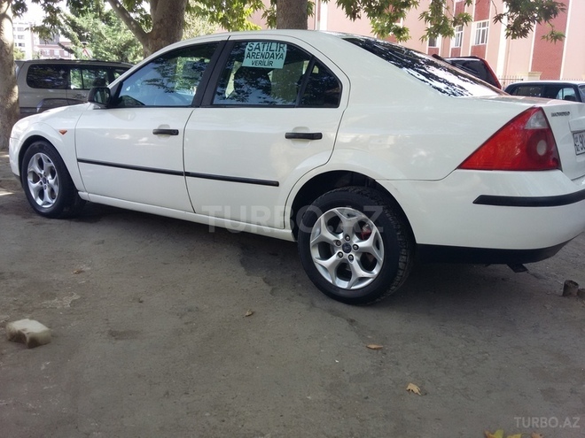 Ford Mondeo 2005, 175,000 km - 2.0 l - Bakı