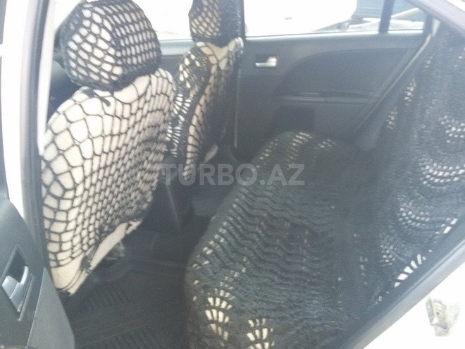 Ford Mondeo 2005, 175,000 km - 2.0 l - Bakı