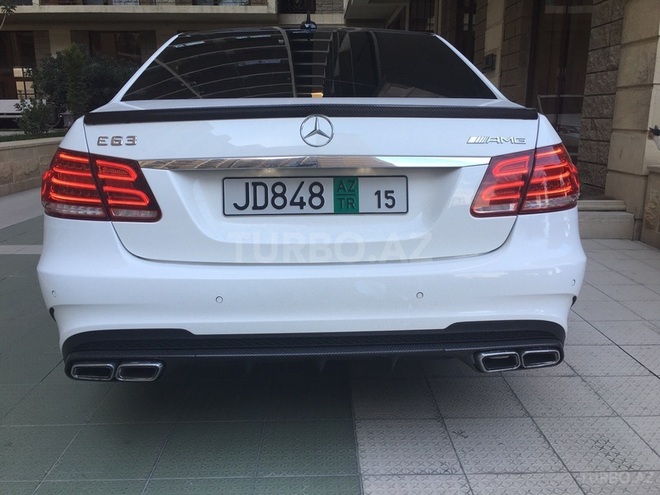 Mercedes E 200 2013, 63,300 km - 2.0 l - Bakı