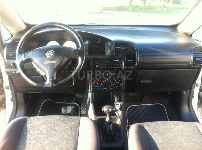 Opel Zafira 2001, 215,070 km - 1.8 л - Bakı