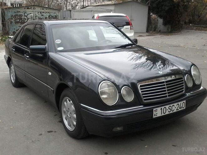 Mercedes E 240 1997, 225,000 km - 2.4 l - Bakı