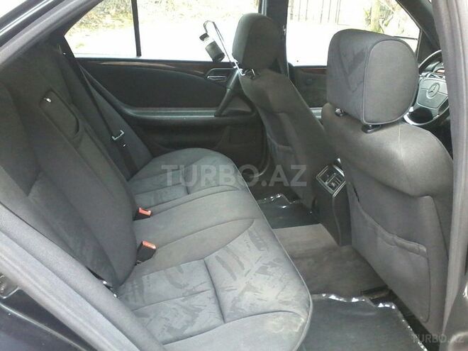 Mercedes E 240 1997, 225,000 km - 2.4 l - Bakı