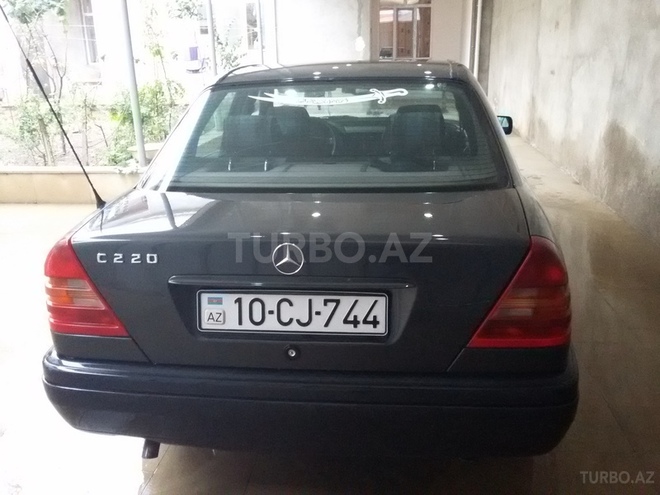 Mercedes C 220 1995, 398,000 km - 2.2 l - Bakı