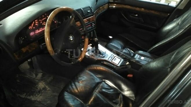 BMW 528 1997, 200,000 km - 2.8 l - Bakı