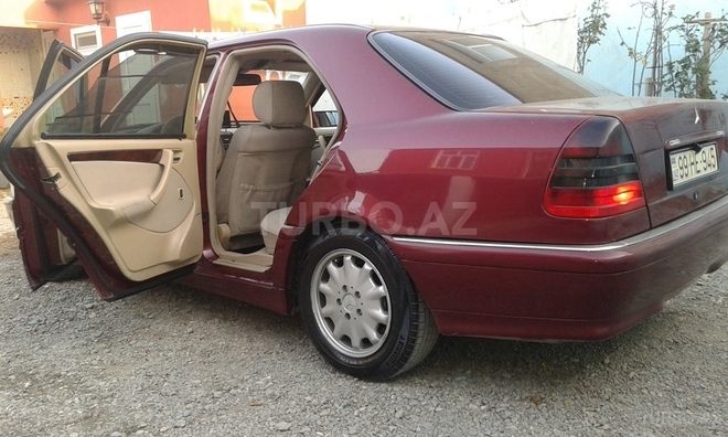 Mercedes C 220 2000, 245,874 km - 0.2 l - Bakı