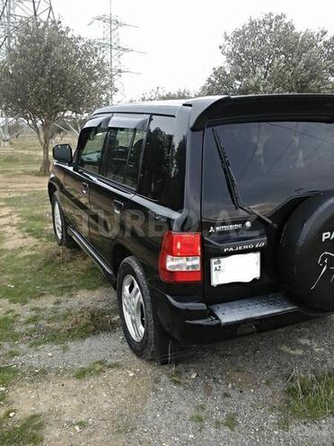 Mitsubishi Pajero io 2001, 144,000 km - 2.0 l - Bakı