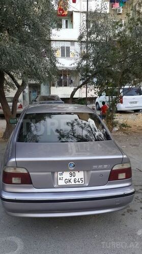 BMW 528 1997, 330,000 km - 2.8 l - Bakı
