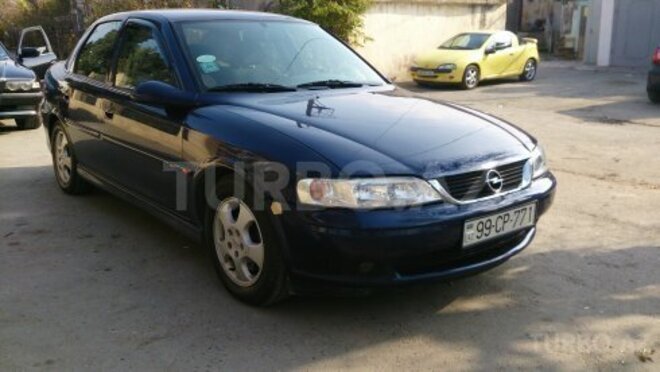 Opel Vectra 1999, 246,000 km - 1.6 л - Bakı