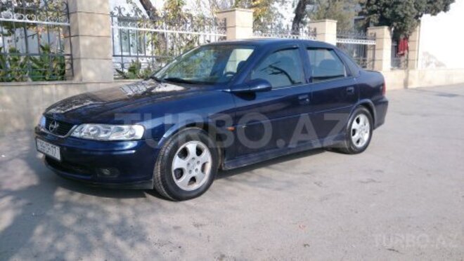 Opel Vectra 1999, 246,000 km - 1.6 л - Bakı