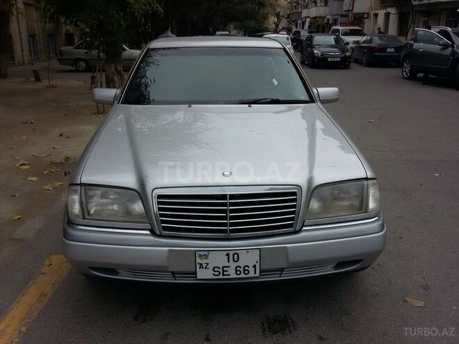 Mercedes C 220 1994, 328,000 km - 2.2 l - Bakı