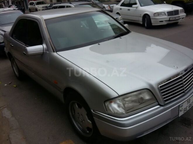 Mercedes C 220 1994, 328,000 km - 2.2 l - Bakı