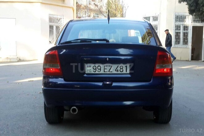Opel Astra 2000, 190,000 km - 1.6 l - Bakı