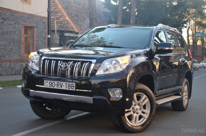 Toyota Prado 2012, 130,000 km - 2.7 л - Qax
