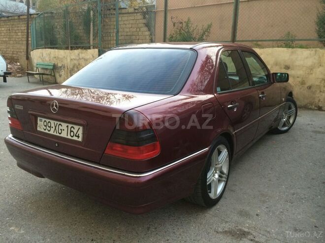 Mercedes C 180 1997, 220,000 km - 1.8 л - Bakı