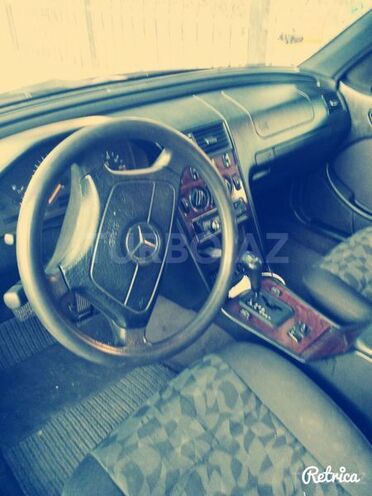 Mercedes C 180 1997, 220,000 km - 1.8 л - Bakı