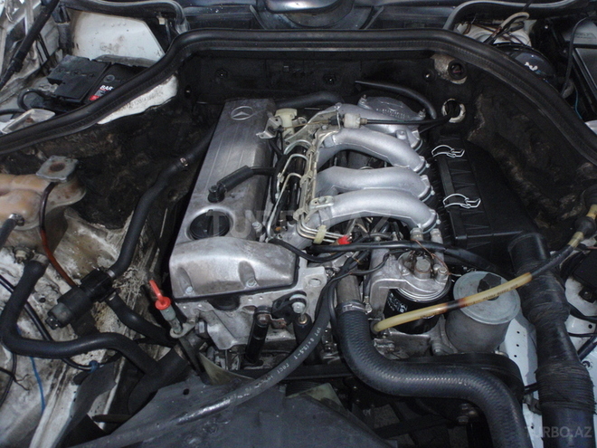 Mercedes E 200 1989, 300,500 km - 0.2 l - Bakı