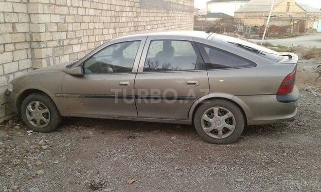Opel Vectra 1997, 274,000 km - 1.8 l - Sumqayıt