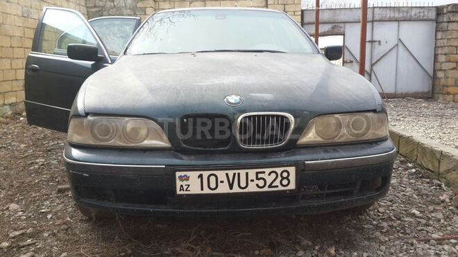 BMW 528 1996, 350,000 km - 2.8 l - İsmayıllı