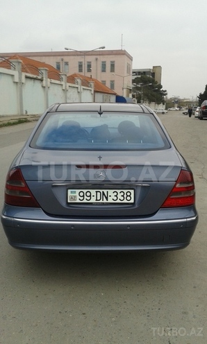 Mercedes E 270 2002, 216,000 km - 2.7 l - Bakı